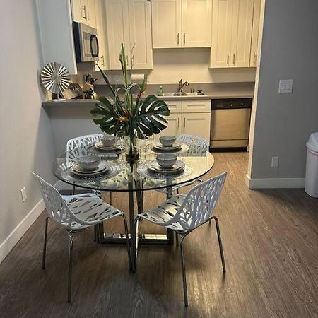 Two Bedroom Hollywood Apartment Los Angeles Eksteriør billede